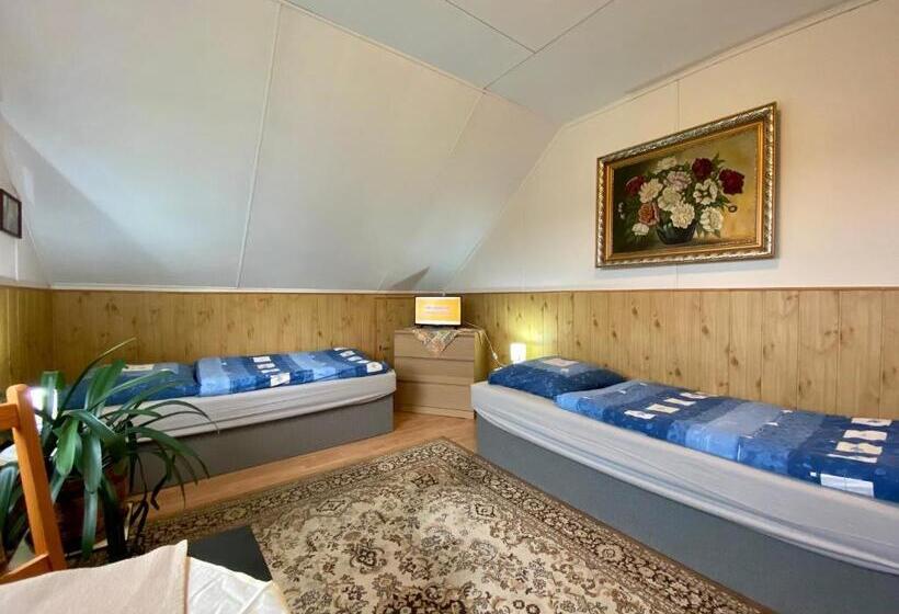 Quarto Estandar, Penzion Wanda