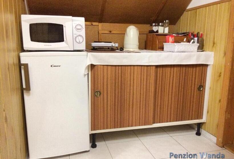 Quarto Estandar, Penzion Wanda