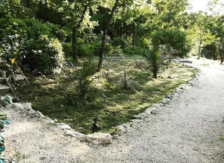 Люкс, La Source