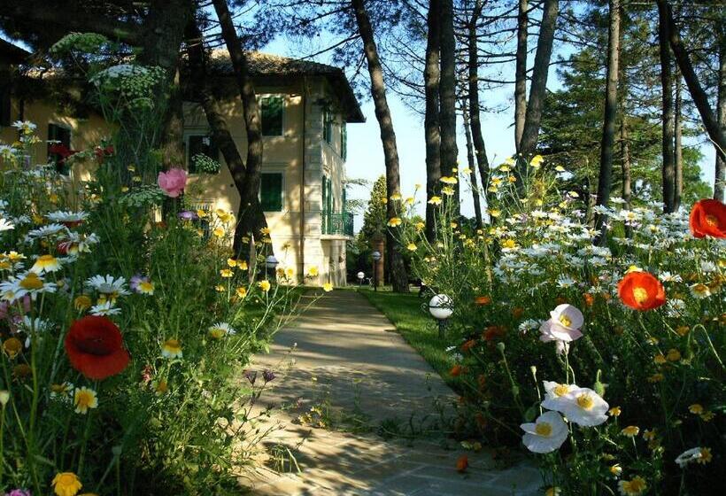 آپارتمان 2 خوابه, Villa La Fontana