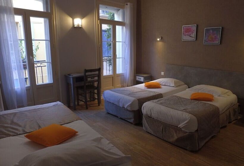 标准三人间, Le Cérétan Hôtel