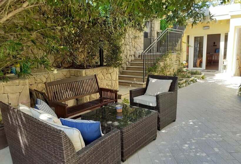 اتاق استاندارد, Castelletto