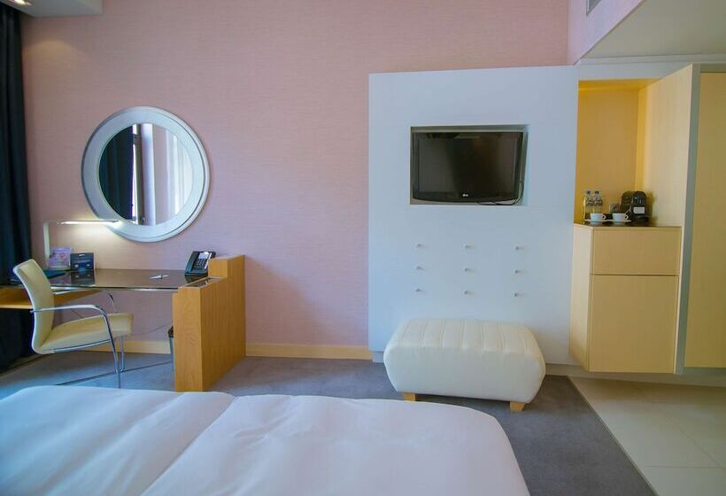 带阳台精选间, Radisson  Rosa Khutor