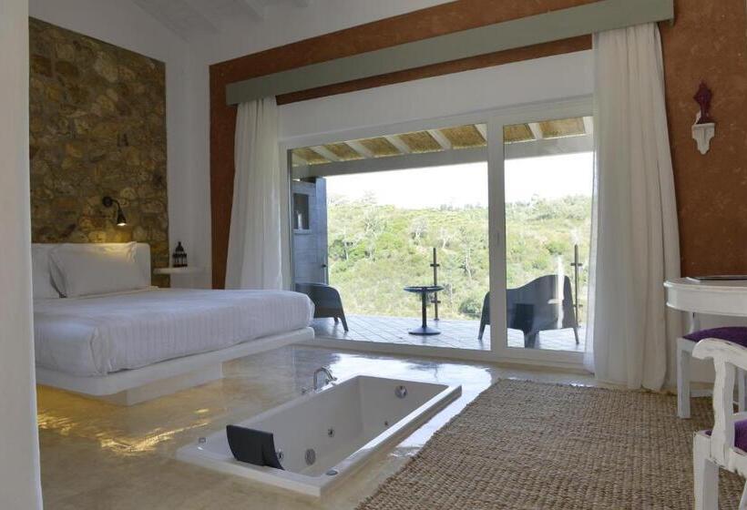 سوئیت کلاسیک, Herdade Do Amarelo Nature & Spa