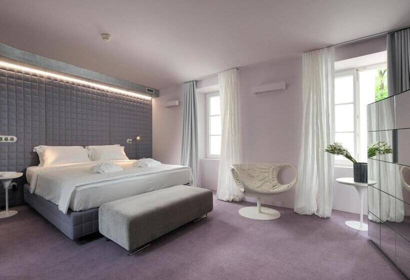 اتاق سوپریور, Vander Urbani Resort   A Member Of Design Hotels