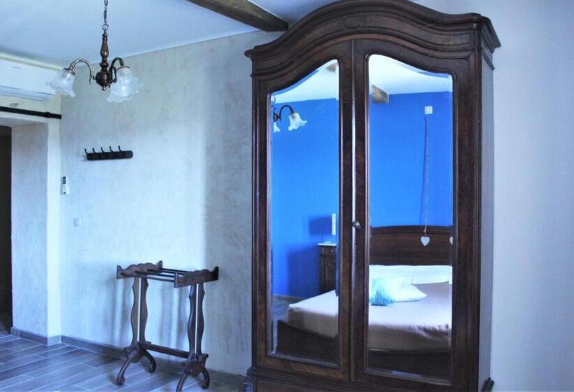 Номер Стандарт, Domaine De La Couderquié