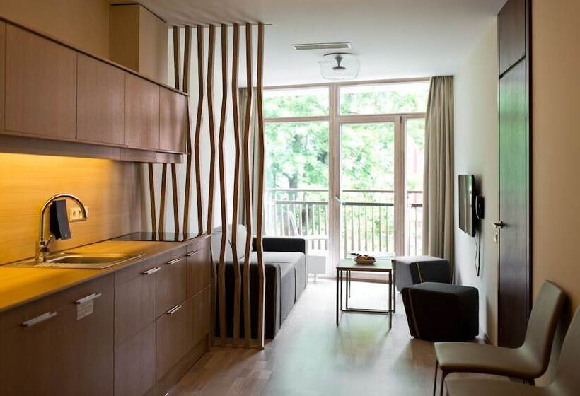 آپارتمان لوکس 1 خوابه, Mana Suites & Sea