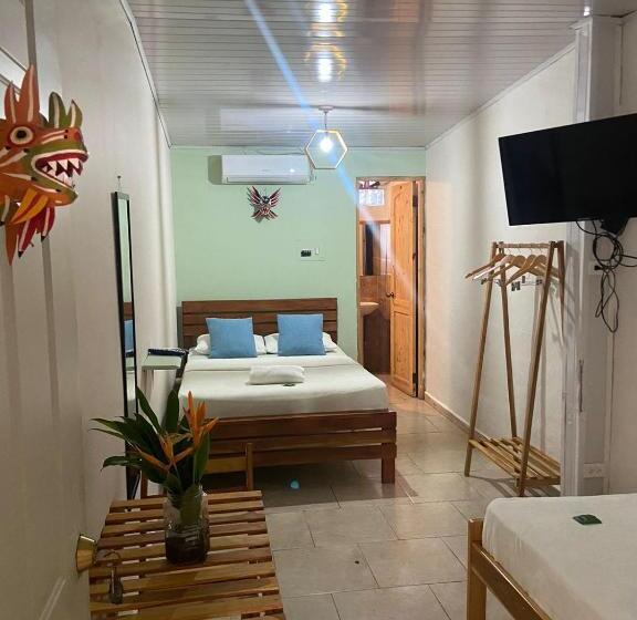 Номер Economy, Hostel Travelers Chitre