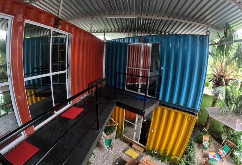 اتاق استاندارد, Container Hospedaria Paraty