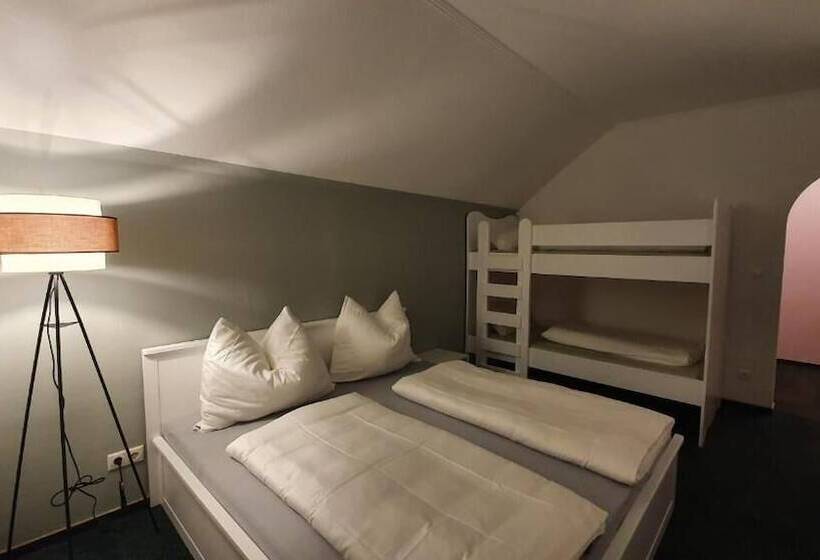 Четырехместный Номер Стандарт, Plannerinn