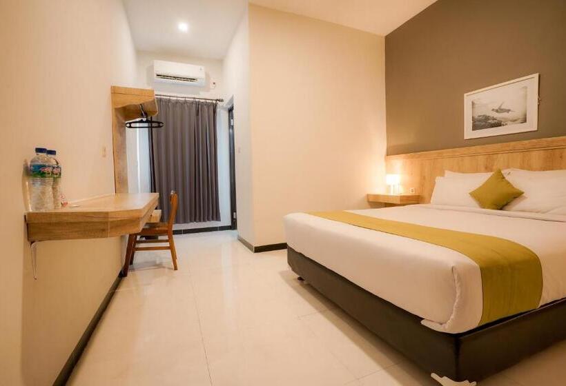 Номер Deluxe, El Ora Hotel & Eatery Labuan Bajo