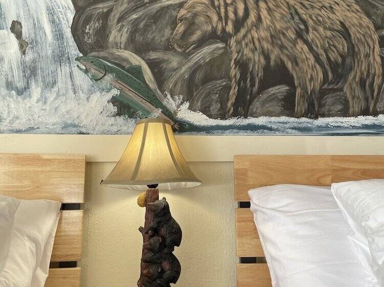 Номер Стандарт, Sacajawea Inn