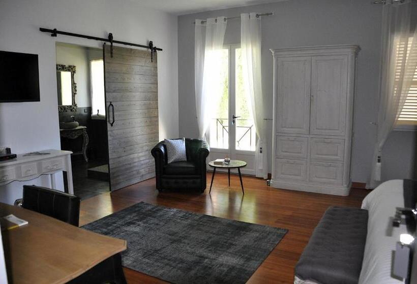 Номер Deluxe, Le Jardin Des Amandiers