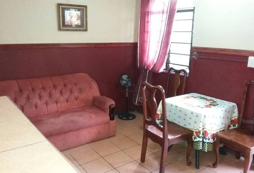 آپارتمان 2 خوابه, Cabinas Madeleine