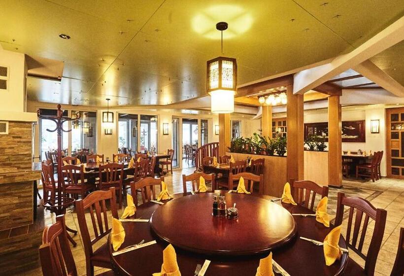 سوئیت خانواده 2 خوابه, Vila Emei