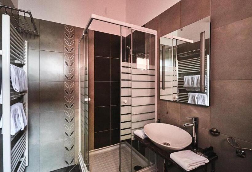 اتاق استاندارد, Vila Emei
