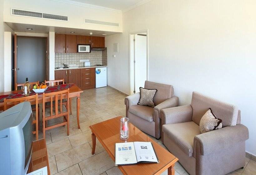 ２ベッドルームアパートメント, Panareti Coral Bay Resort