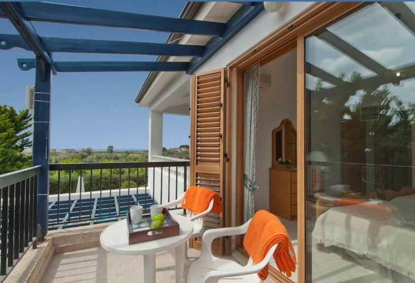 プール付３ベッドルーム　ビラ, Panareti Coral Bay Resort