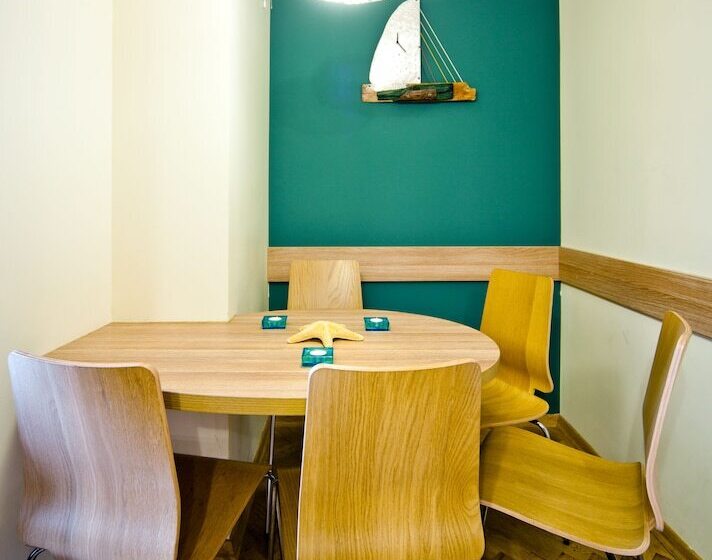 Apartamento 2 Quartos Vista Jardim, 4seasons﻿ Apartments Cracow