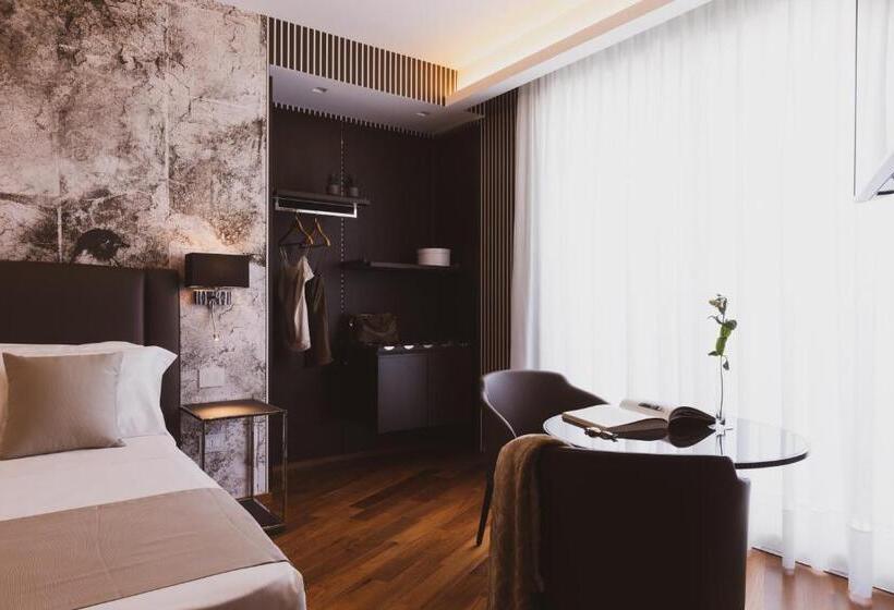 Номер Executive, Callistos Hotel & Spa