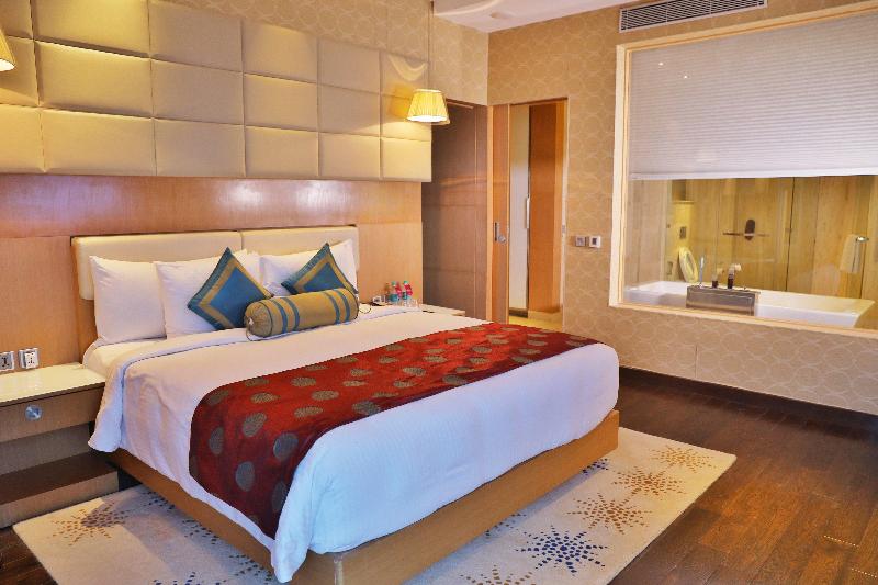 Люкс, Crowne Plaza Greater Noida, An Ihg