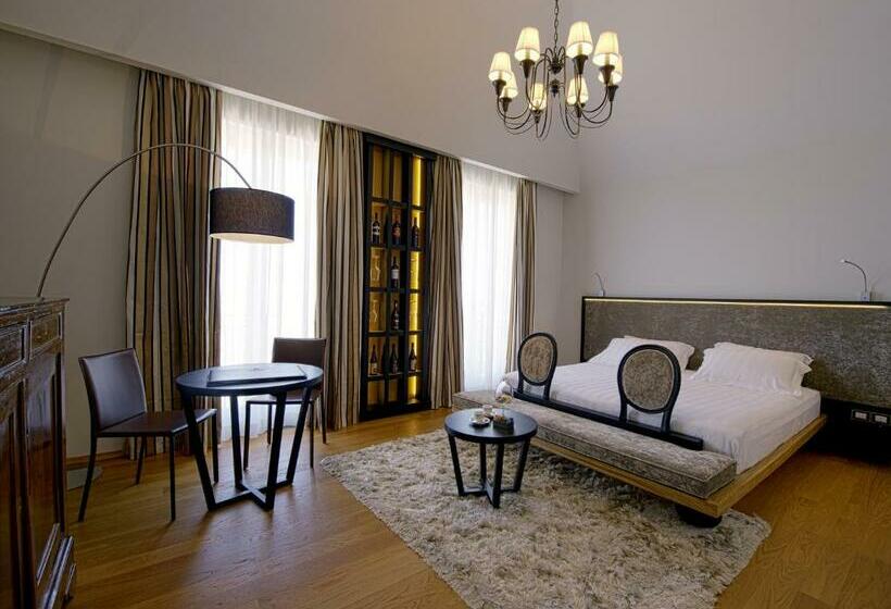 سوییت جونیور, Villa Neri Resort & Spa