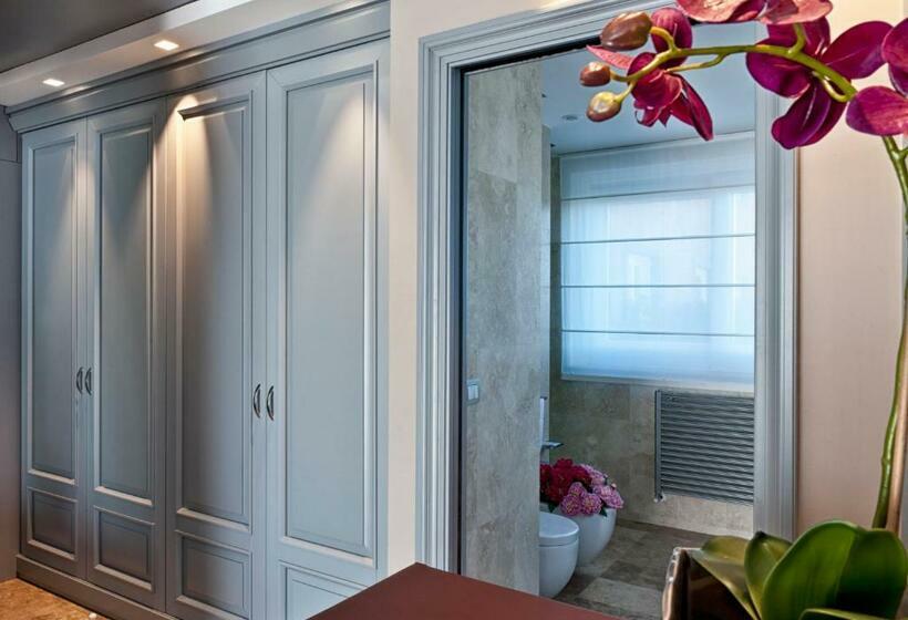 اتاق لوکس, Villa Neri Resort & Spa
