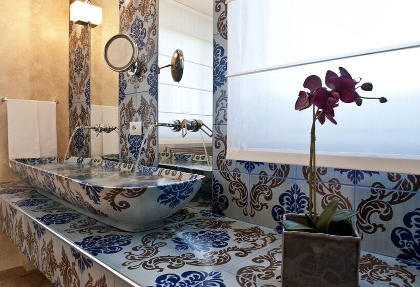 اتاق لوکس, Villa Neri Resort & Spa