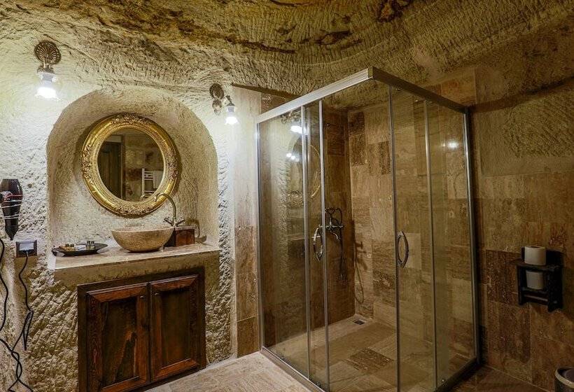 اتاق لوکس با چشم‌انداز, Casia Cave Suites