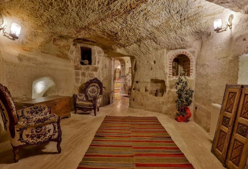 سوئیت دولوکس با چشم‌انداز, Casia Cave Suites