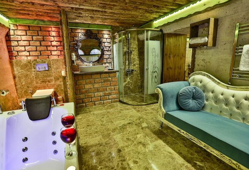 سوئیت دولوکس با چشم‌انداز, Casia Cave Suites