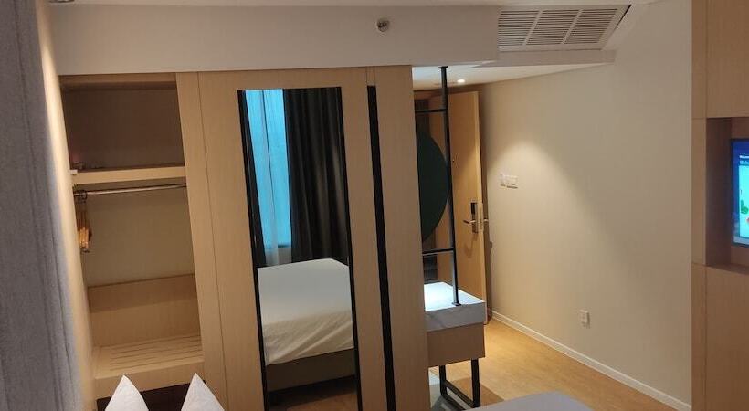 Номер Deluxe, Eastern  Bojonegoro
