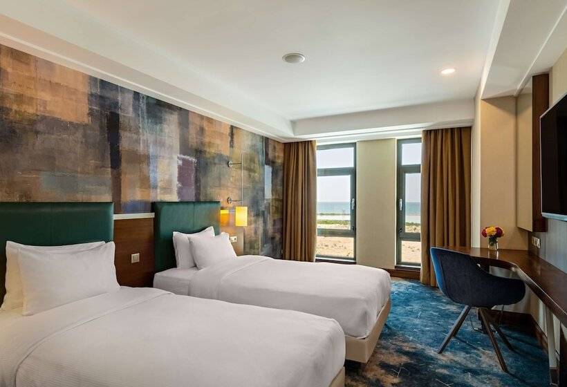 标准间带湖景, Doubletree By Hilton Hotel Van