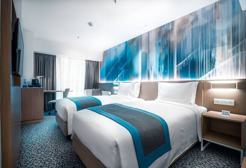 Номер Стандарт, Holiday Inn Express Manila Newport City, An Ihg