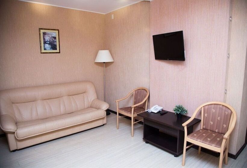سوییت, Premier Hotel Kostroma