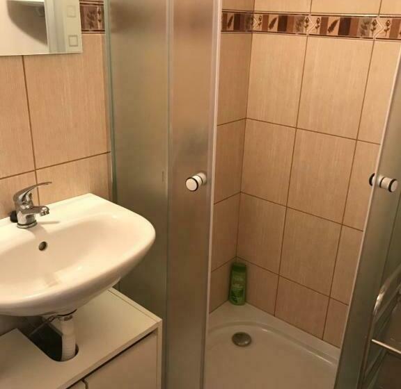 Апартаменты 1 Спальня Нижний Этаж, Apartmány Diana