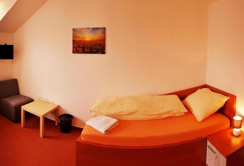 Номер Стандарт Индивидуальный, Agrohotel Tri Brezy