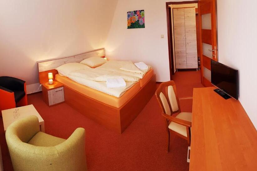 Номер Стандарт, Agrohotel Tri Brezy