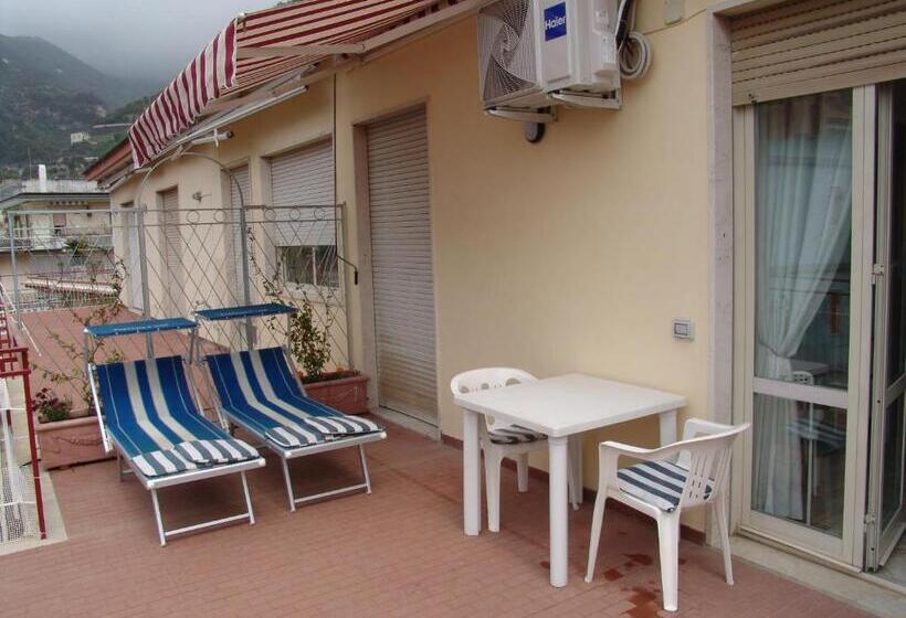 اتاق اکونومی, Casa Privata For You