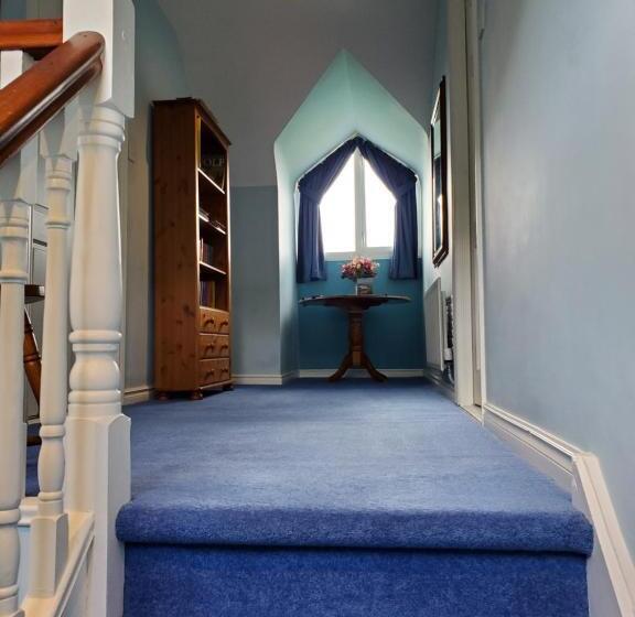 חדר סטנדרט נוף להרים, Greenside B&b