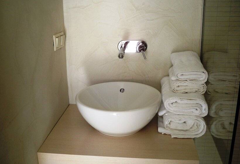 سوییت خانوادگی, Aphrodite Samos Suites