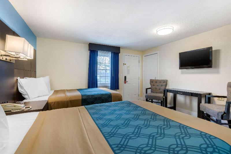 Номер Стандарт, Econo Lodge By Choice   Cape Cod