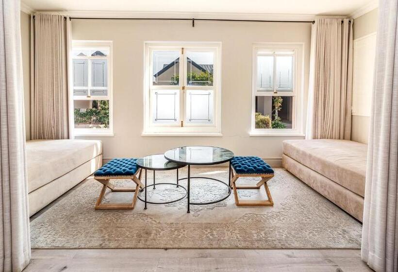 Студио Стандарт с Видом, L Ermitage   Franschhoek Chateau & Villas
