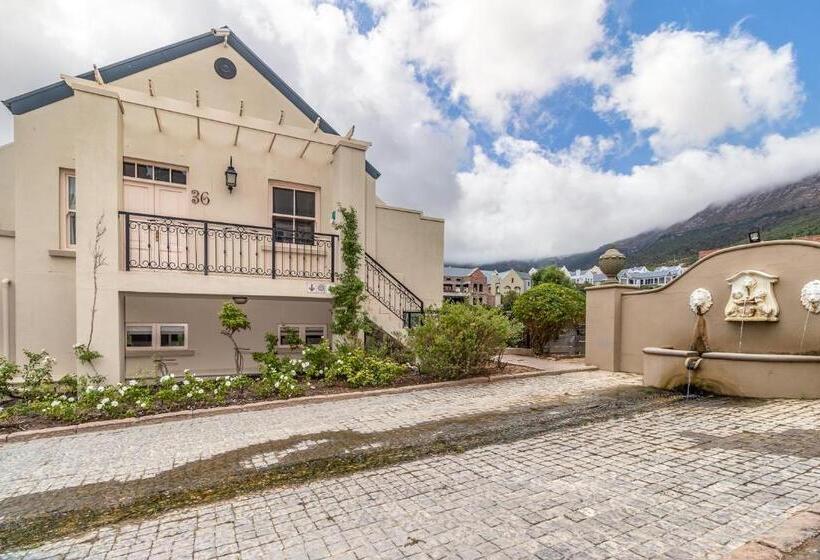 Вилла 2 Спальни, L Ermitage   Franschhoek Chateau & Villas