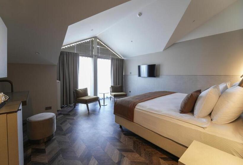 Полулюкс, Mustafa Cappadocia Resort