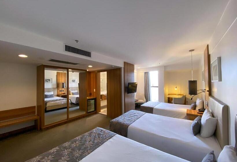 Habitació Superior Quàdruple, Oft Alfre Hotels   Goiânia