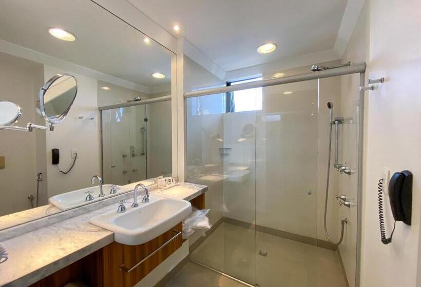 Четырехместный Номер Superior, Oft Alfre Hotels   Goiânia