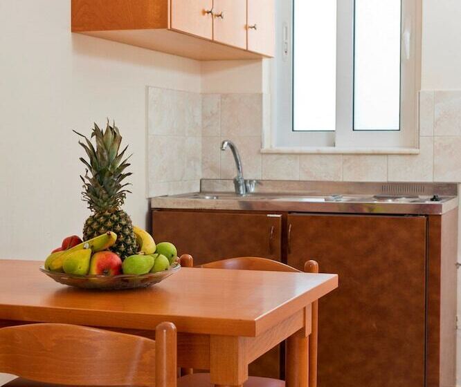 Студия Стандарт, Perla Marina Apart