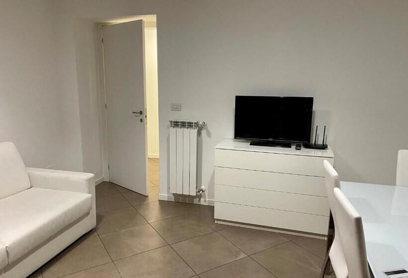 استودیوی استاندارد, Easy Milano   Rooms And Apartments Navigli