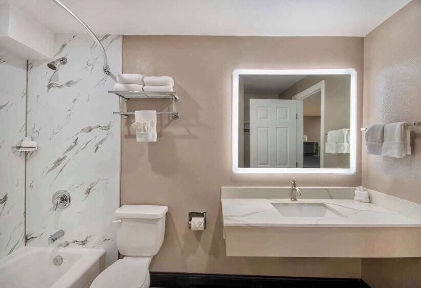 Номер Стандарт 2 Двуспальные Кровати, Studio 6 Eureka Ca Old Town